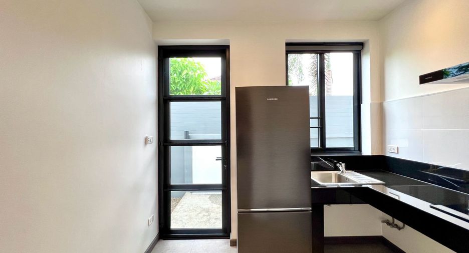 For sale 4 bedrooms villa in Hang Dong, Chiang Mai