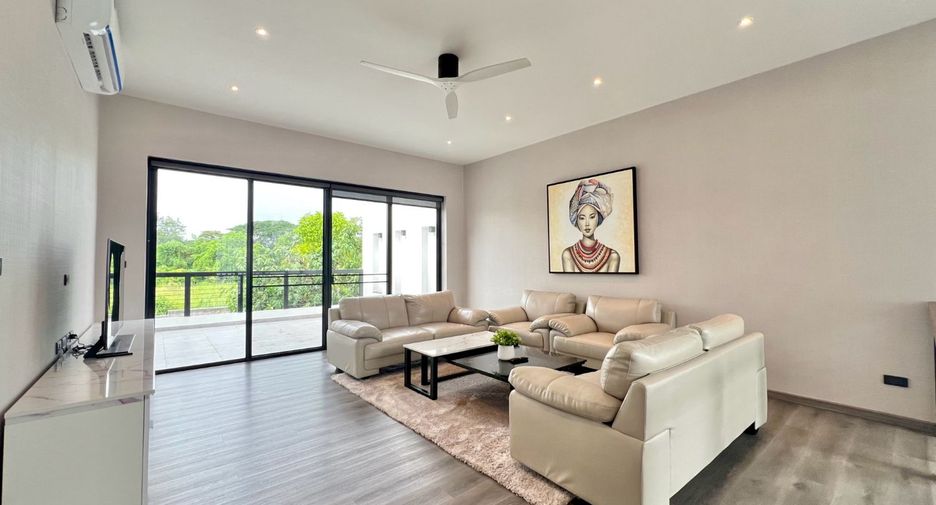 For sale 4 bedrooms villa in Hang Dong, Chiang Mai