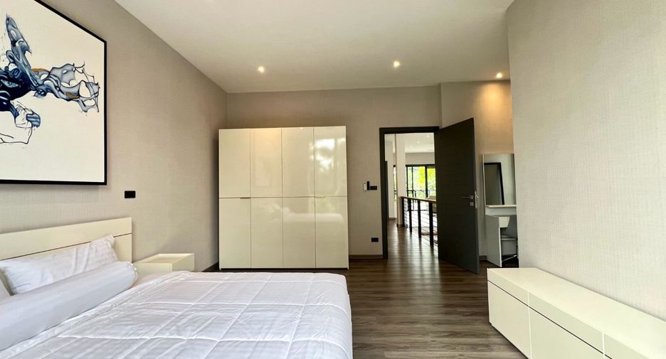 For sale 4 bedrooms villa in Hang Dong, Chiang Mai