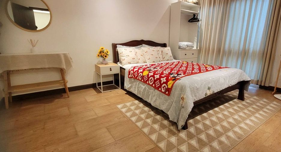 For rent 2 bedrooms condo in Mueang Phuket, Phuket