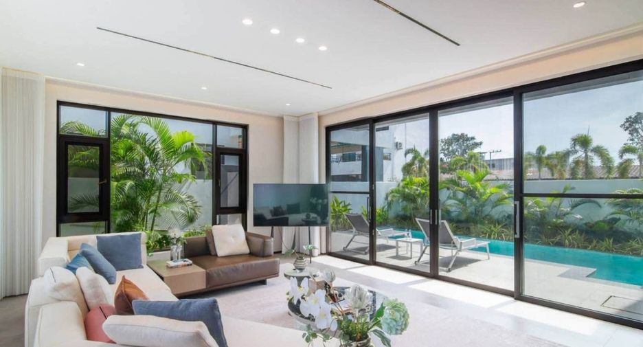 Haus zum Kauf mit 4 Zimmer in Bang Lamung, Chonburi