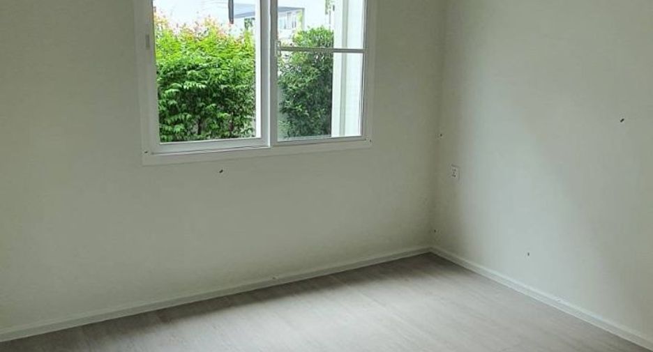 Casa en venta de 3 habitaciones en Bang Yai, Nonthaburi