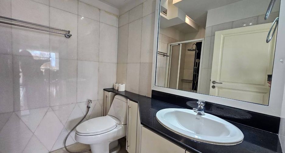 Wohnung zum Kauf mit 3 Zimmer in Watthana, Bangkok