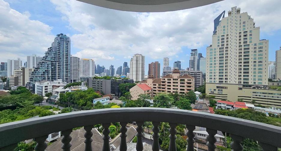 Wohnung zum Kauf mit 3 Zimmer in Watthana, Bangkok