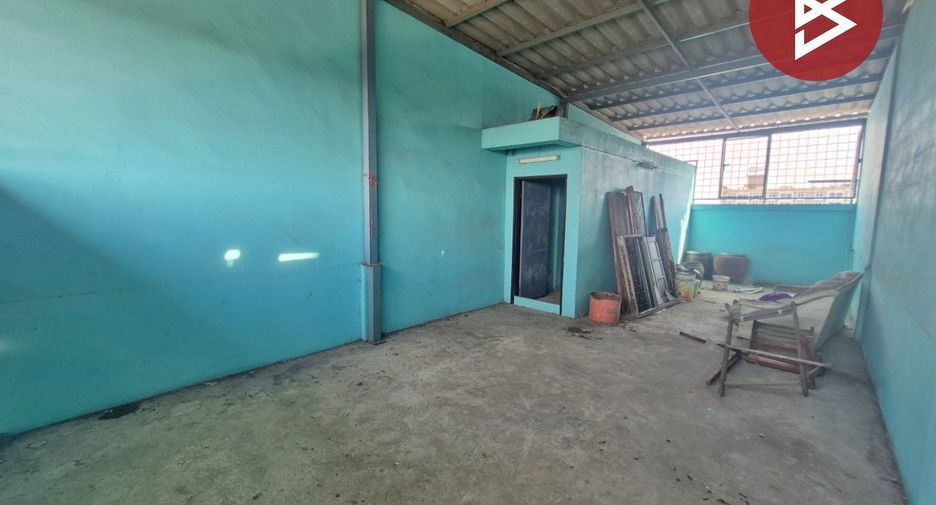 出售 4 卧室 商业空间 在 Mueang Samut Prakan, Samut Prakan