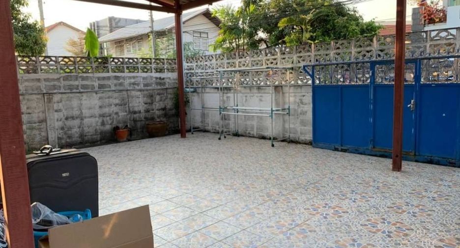 Продажа 2 спальни дом в Лат Пхрао, Бангкок