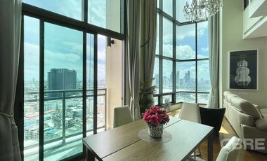 Продажа 3 спальни кондо в Кхлонг Тоеи, Бангкок