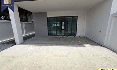 Local comercial en venta en Prawet, Bangkok