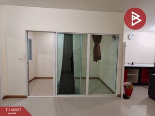 For sale 3 bedrooms townhouse in Suan Luang, Bangkok