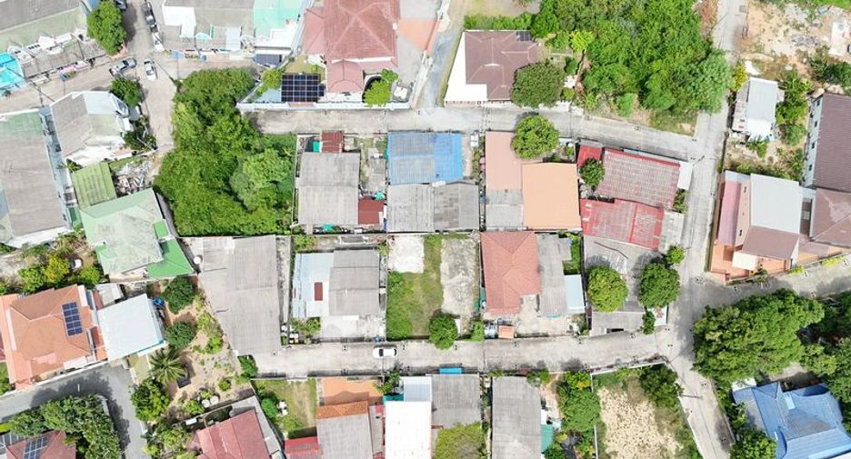 Grundstück zum Kauf in Si Racha, Chonburi