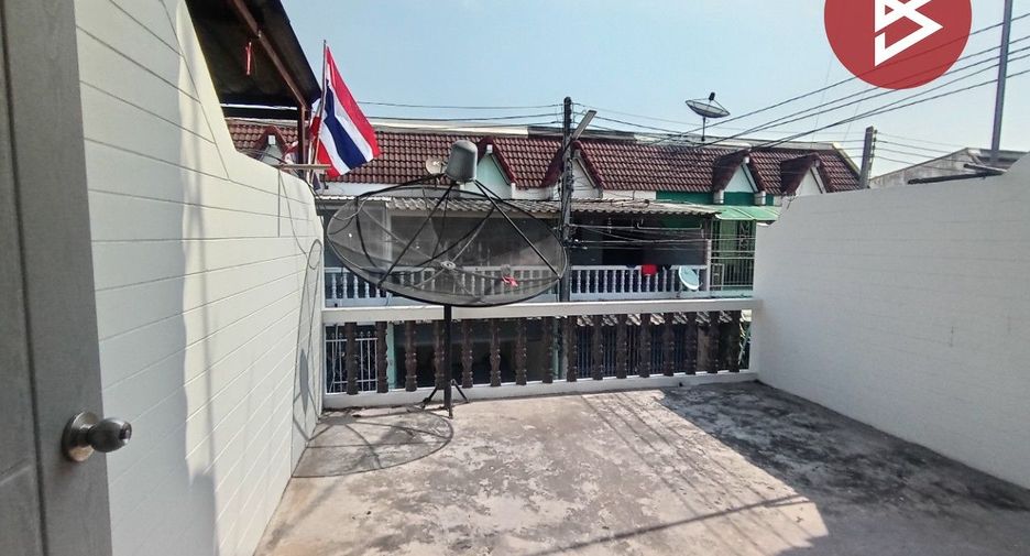 For sale 2 bedrooms townhouse in Mueang Kanchanaburi, Kanchanaburi