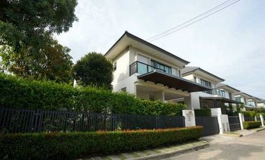 À louer 4 chambres maison à Bang Phli, Samut Prakan