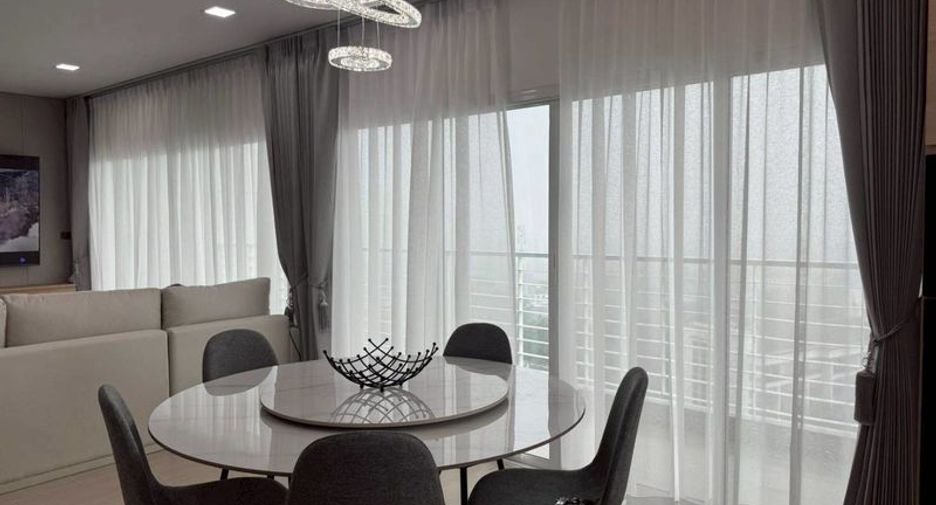 For sale 2 ベッドルーム apartment in Bang Lamung, Chonburi