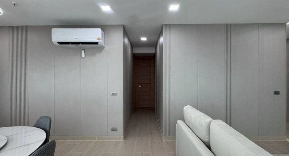 For sale 2 ベッドルーム apartment in Bang Lamung, Chonburi