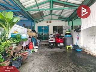 For sale 2 bedrooms townhouse in Mueang Samut Prakan, Samut Prakan