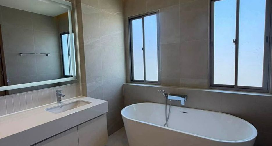 For rent 3 ベッドルーム house in Bang Lamung, Chonburi