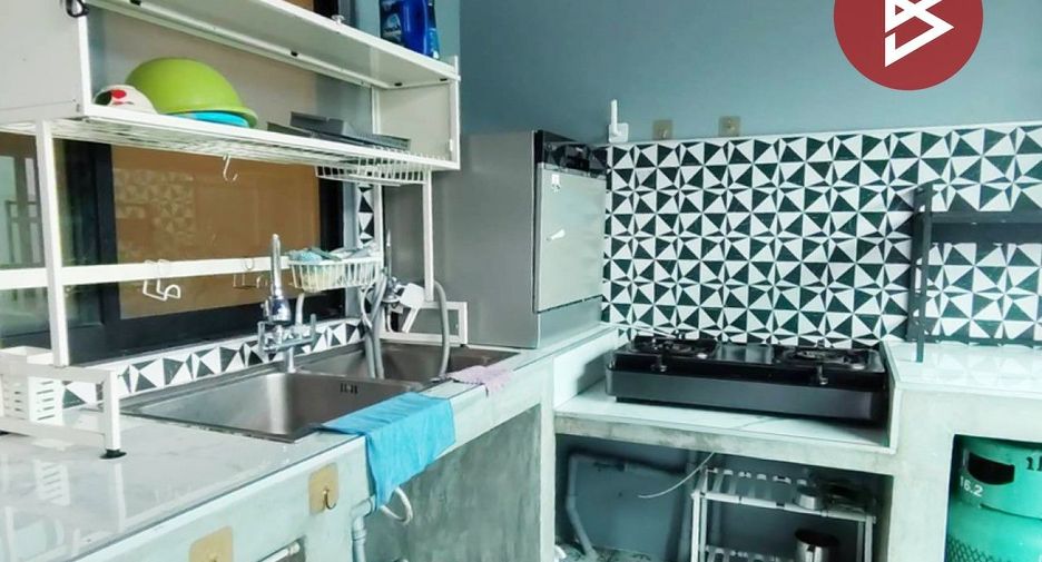 For sale 4 bedrooms townhouse in Bang Kruai, Nonthaburi