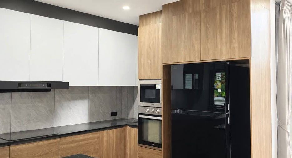 For rent 3 bedrooms villa in Thalang, Phuket