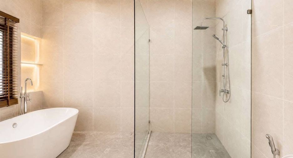For rent 3 bedrooms villa in Thalang, Phuket