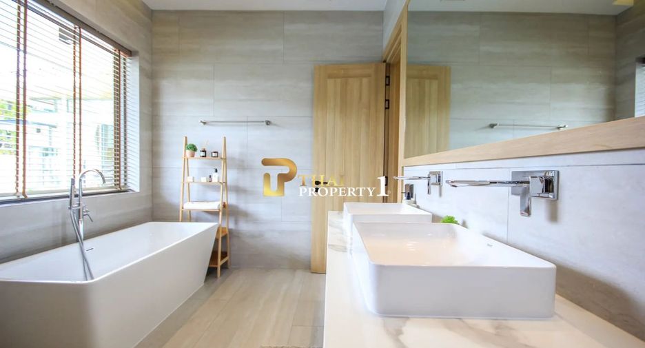 À vendre 4 chambres villa à Hua Hin, Prachuap Khiri Khan