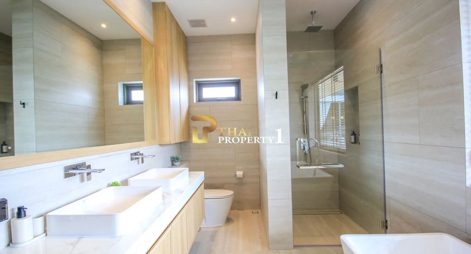 À vendre 4 chambres villa à Hua Hin, Prachuap Khiri Khan