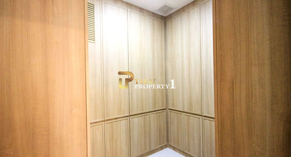 À vendre 4 chambres villa à Hua Hin, Prachuap Khiri Khan