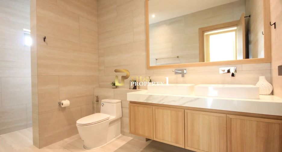 À vendre 4 chambres villa à Hua Hin, Prachuap Khiri Khan
