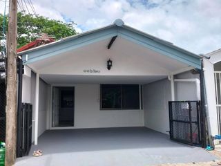 For sale 2 ベッドルーム townhouse in San Sai, Chiang Mai
