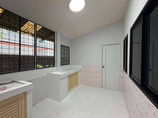 For sale 2 ベッドルーム townhouse in San Sai, Chiang Mai
