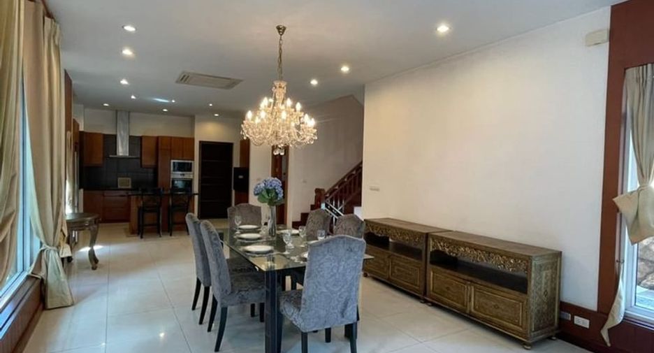 For rent 5 bedrooms villa in Bang Lamung, Chonburi