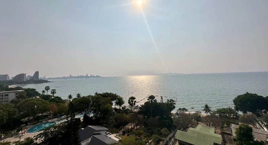 Condo en venta de 2 habitaciones en Bang Lamung, Chonburi