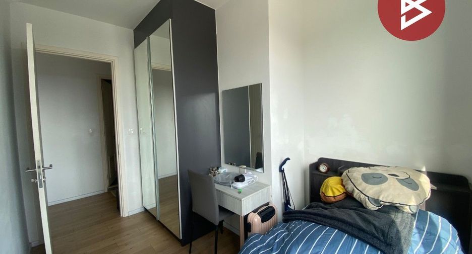 For sale 2 bedrooms condo in Si Racha, Chonburi