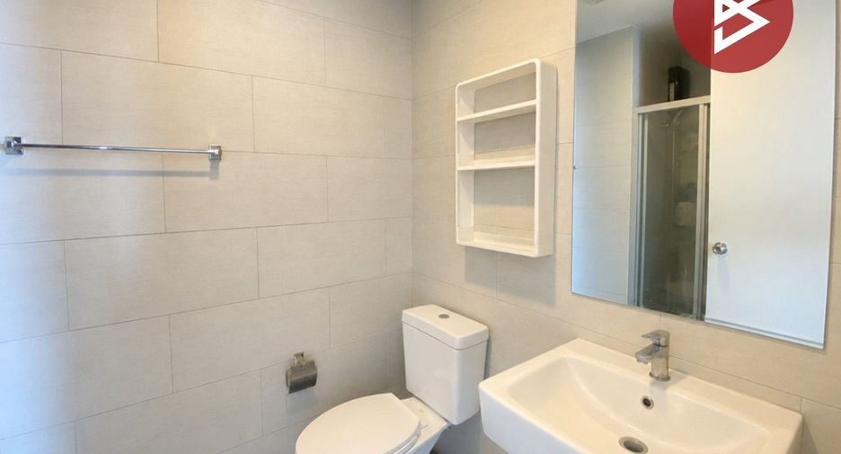 For sale 2 bedrooms condo in Si Racha, Chonburi