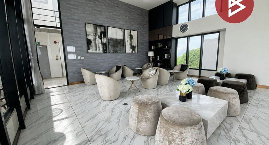 For sale 2 bedrooms condo in Si Racha, Chonburi