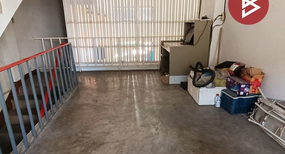 Продажа 2 спальни торговое помещение в Mueang Samut Prakan, Самутпракан