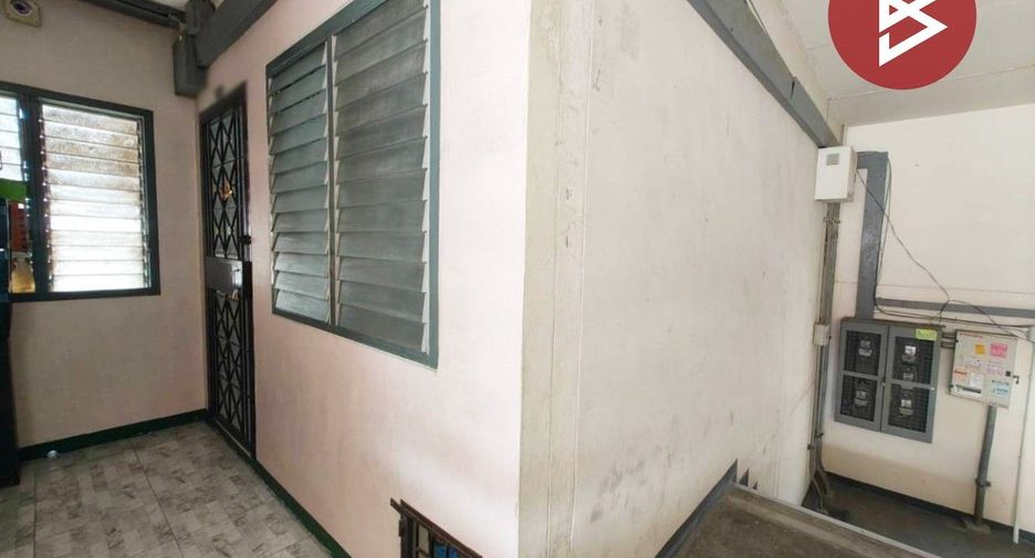 For sale 1 bed condo in Mueang Samut Prakan, Samut Prakan