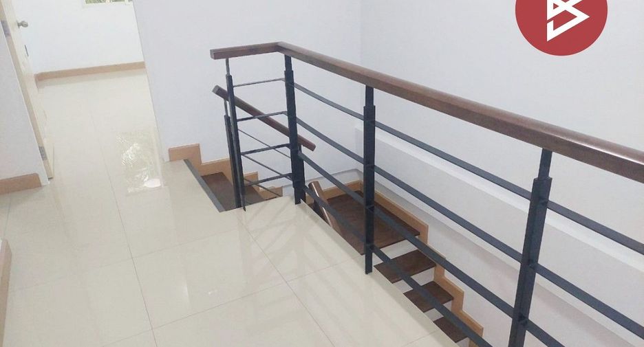 Продажа 4 спальни таунхаус в Кхлонг Сам Ща, Бангкок
