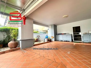 For sale 4 bedrooms house in Pak Kret, Nonthaburi