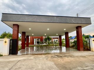 For Rent 5 Bedroom House In Saraphi, Chiang Mai