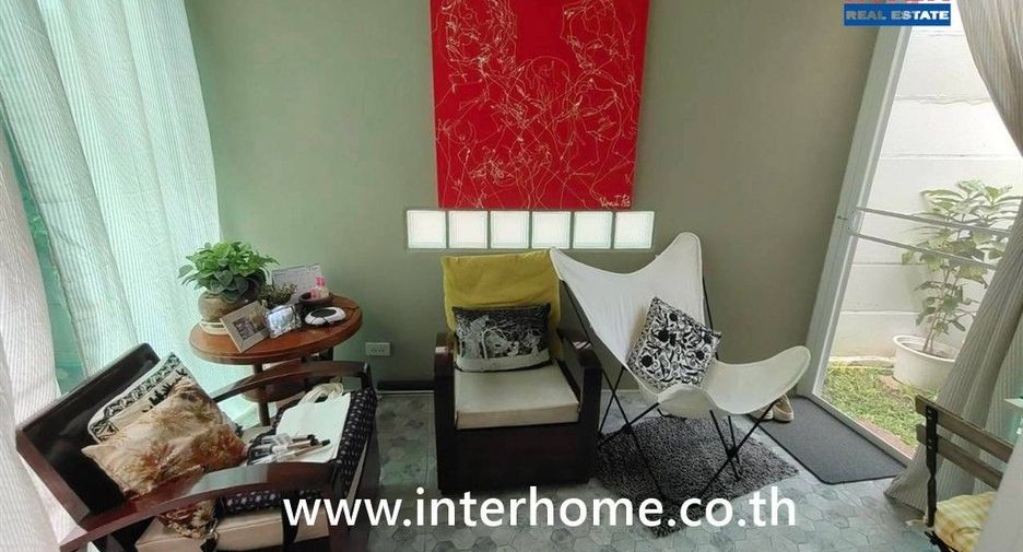 Reihenhaus zum Kauf mit 4 Zimmer in Sai Mai, Bangkok