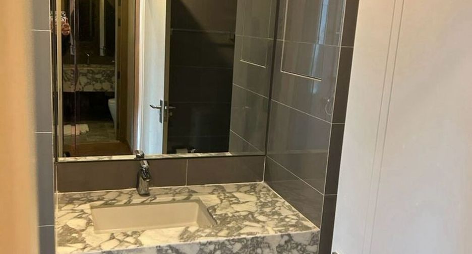 Продажа 2 спальни кондо в Патхум Щан, Бангкок