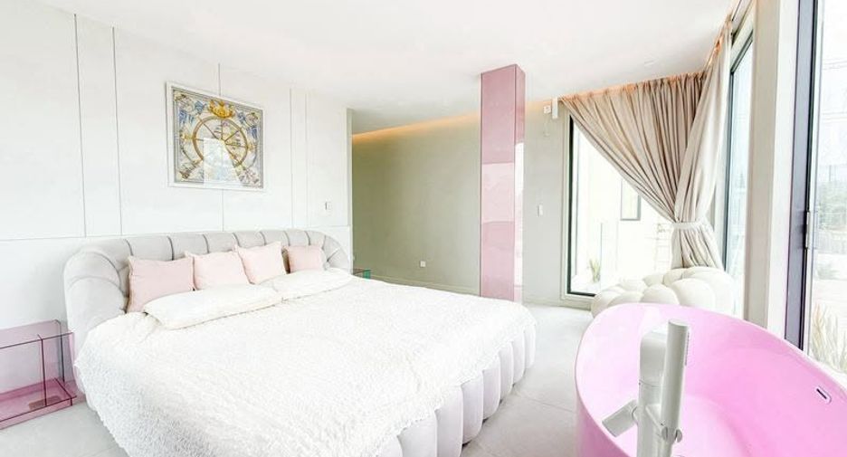For sale 3 bedrooms house in Bang Lamung, Chonburi