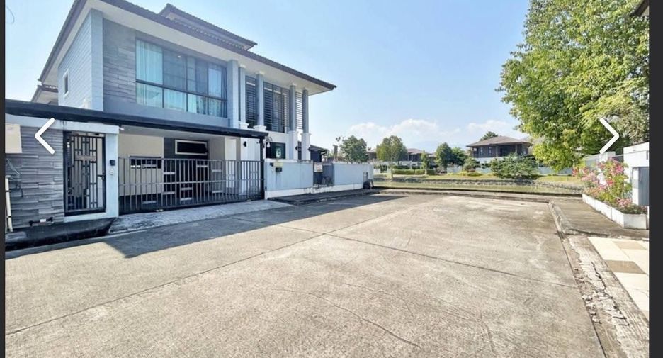 For sale 4 bedrooms house in San Sai, Chiang Mai