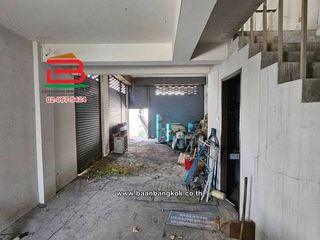ขาย 4 ห้องนอน พื้นที่ค้าปลีก ใน นครชัยศรี, นครปฐม