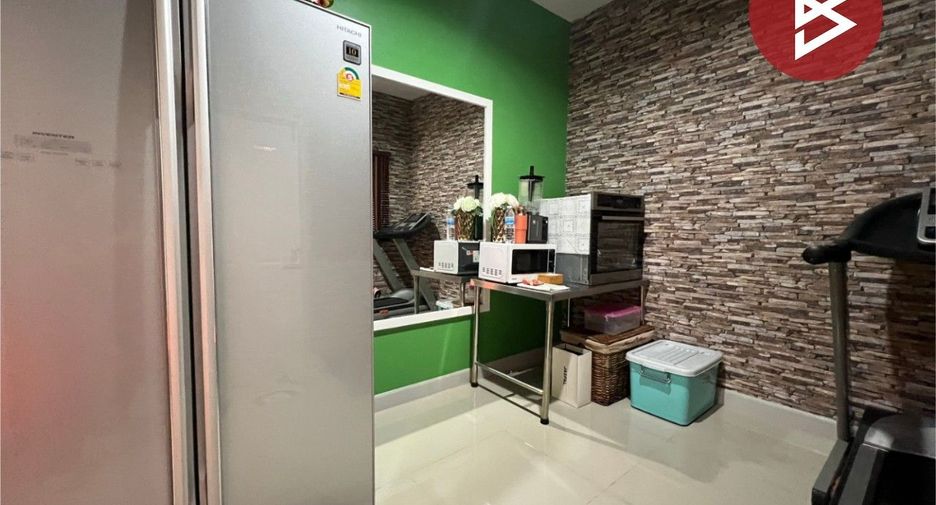 Продажа 3 спальни дом в Mueang Chon Buri, Чонбури
