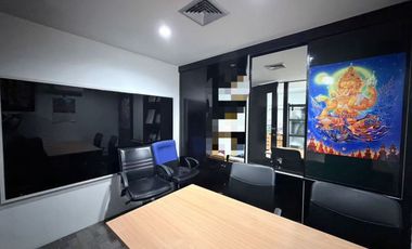 For sale 1 bed office in Watthana, Bangkok