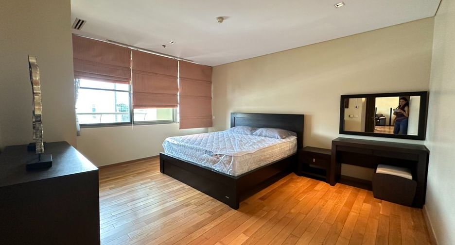For rent 2 ベッドルーム condo in Khlong Toei, Bangkok