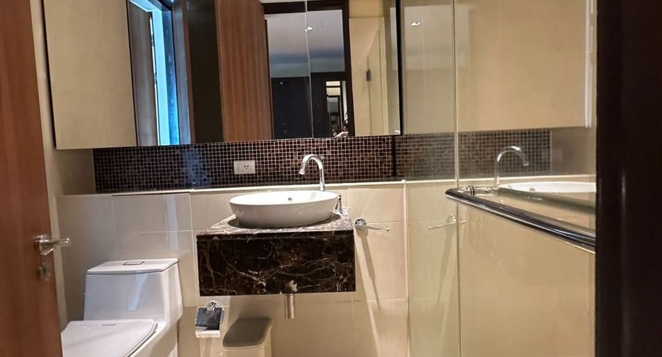 For rent 2 ベッドルーム condo in Khlong Toei, Bangkok