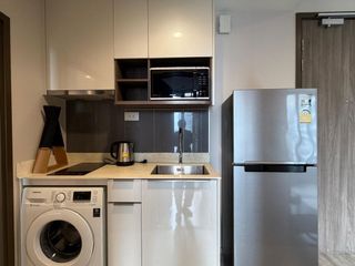Wohnung zur Miete mit 1 Zimmer in Watthana, Bangkok