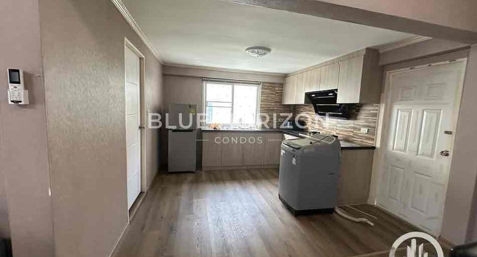Haus zur Miete und zum Kauf mit 3 Zimmer in Bang Lamung, Chonburi